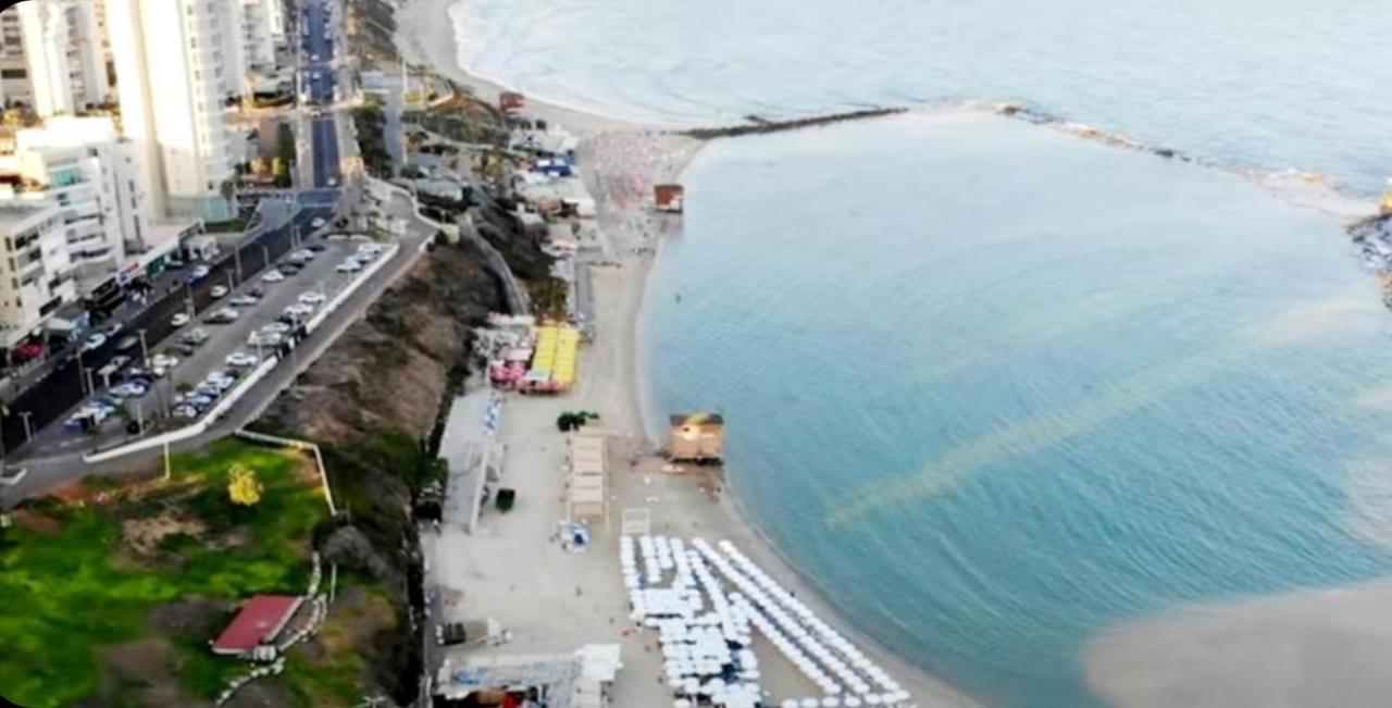 612 Apartment On The Beach Bat Yam Exterior foto